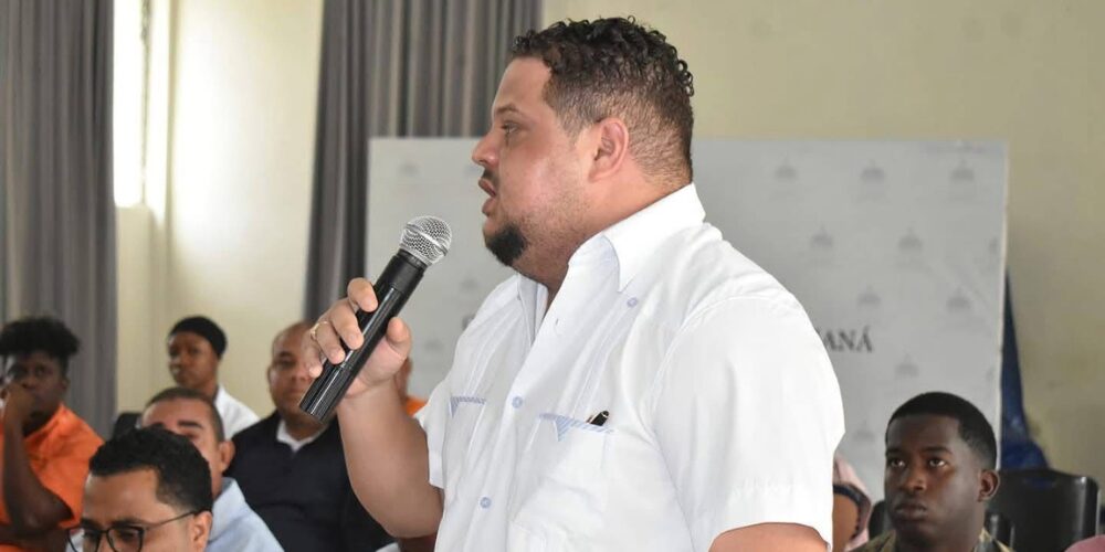 Samaná refuerza servicios de salud para Semana Santa 2025