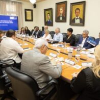 Vicepresidenta Raquel Peña recibe explicación sobre máster plan energético de EGEHID