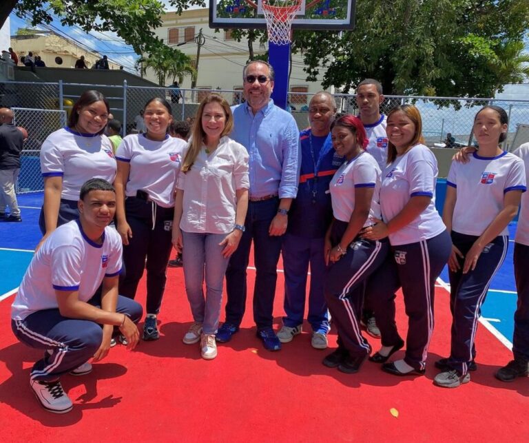 Deporte e historia en un mismo espacio: cancha de Montesinos es renovada por INEFI y el ADN
