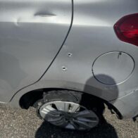 Dos hombres resultan heridos tras presuntamente asaltar a un agente de la Policía en La Vega