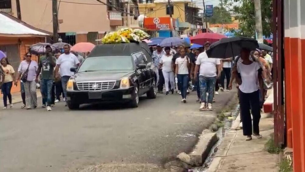 Sepultan a Yeimi Alexandra Aquino, una de las víctimas  de la tragedia en Jet Set