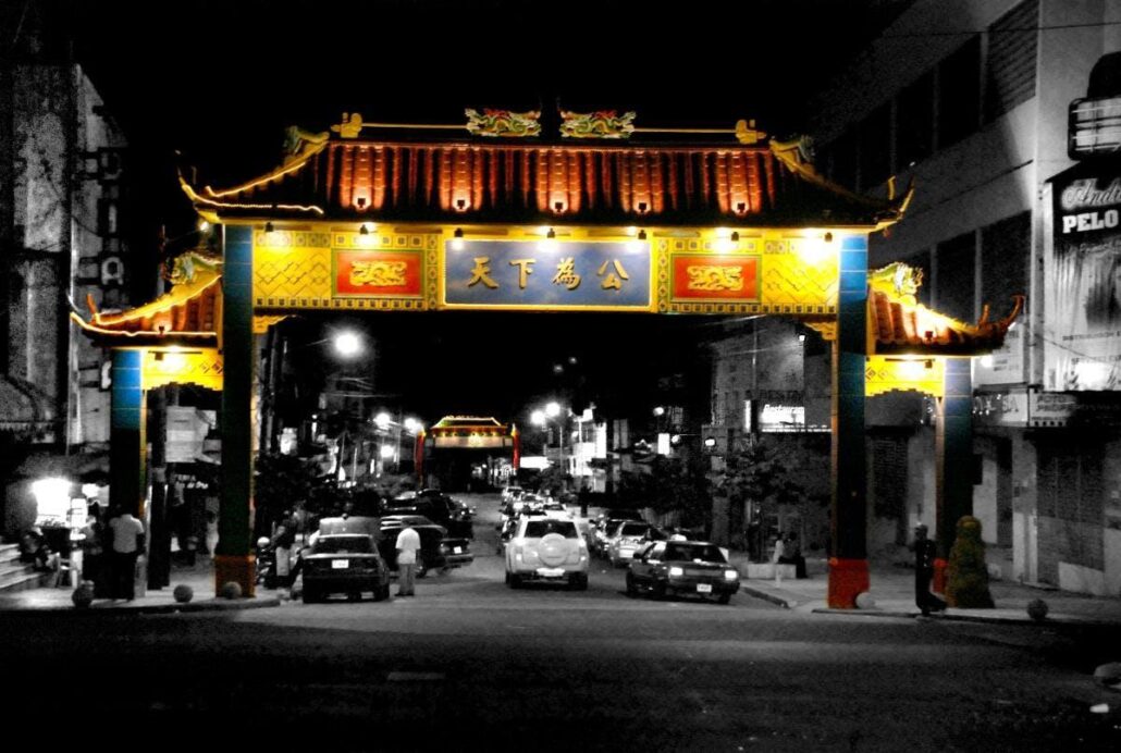 Centro de la Colonia China expresa solidaridad ante la tragedia ocurrida en el Jet Set