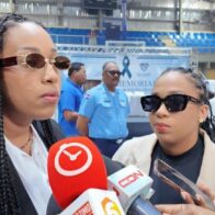 Hijas de víctimas en Jet Set exigen respuestas durante homenaje