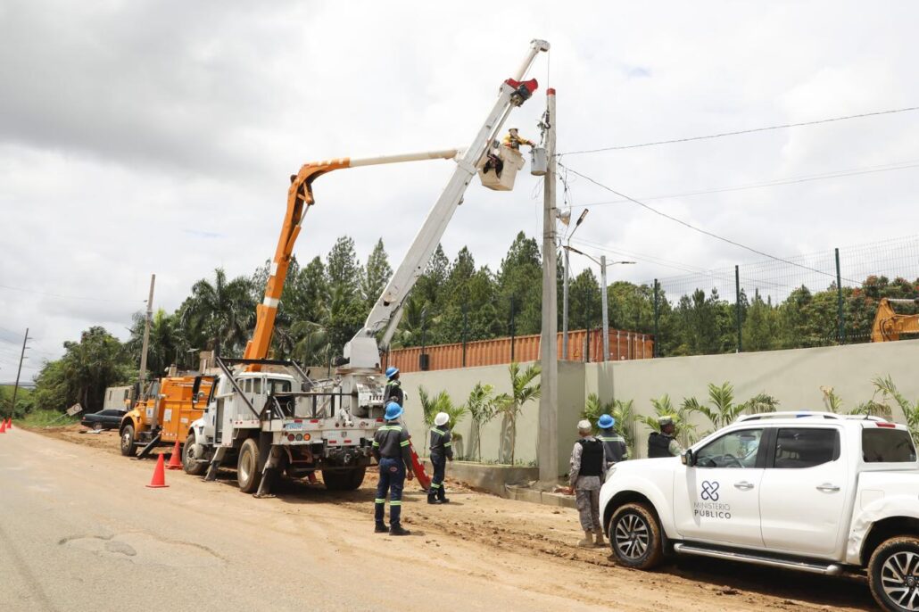 Autoridades refuerzan lucha contra el fraude eléctrico en Santo Domingo Norte