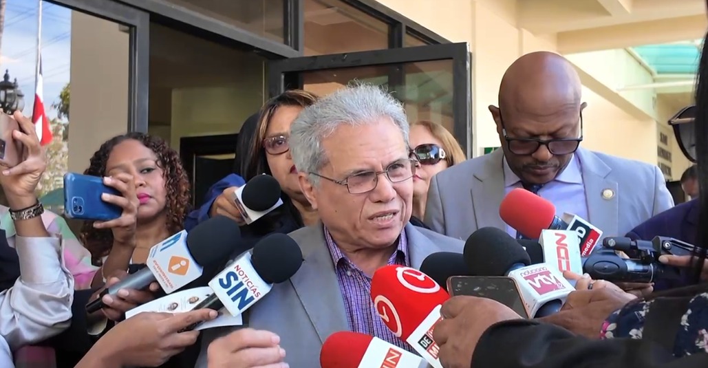 Colegio Médico Dominicano sobre medidas migratorias “Una mujer tras una cesárea no puede subirse a una camiona”