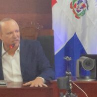 Alcalde de Santiago pospone rendición de cuentas por duelo tras tragedia en Jet Set