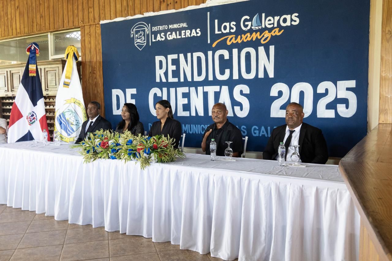 Alcaldesa destaca transparencia y progreso en su primer año de gestión en Las Galeras