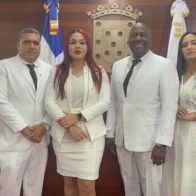 Regidores de la FP dicen que alcalde de Santiago “ha quedado un poco flojo” en su primer año de gestión
