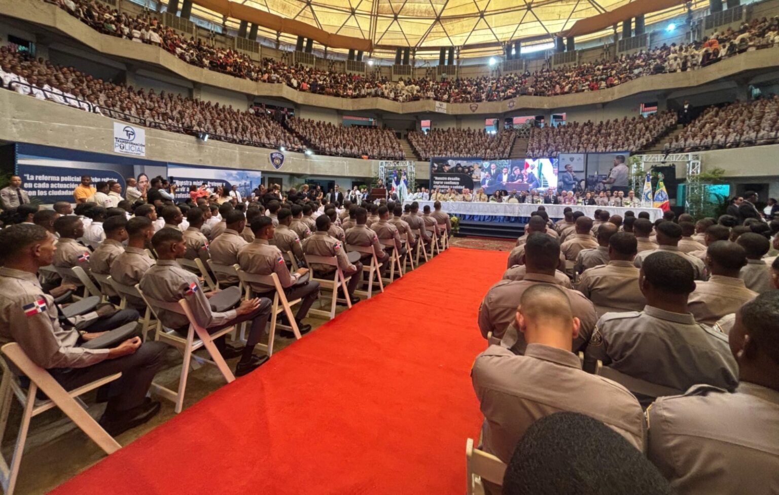 Histórica graduación de 3,048 nuevos agentes fortalece filas de la Policía Nacional