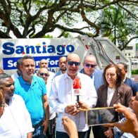 Alcaldía de Santiago refuerza servicios municipales con nueva flotilla de vehículos