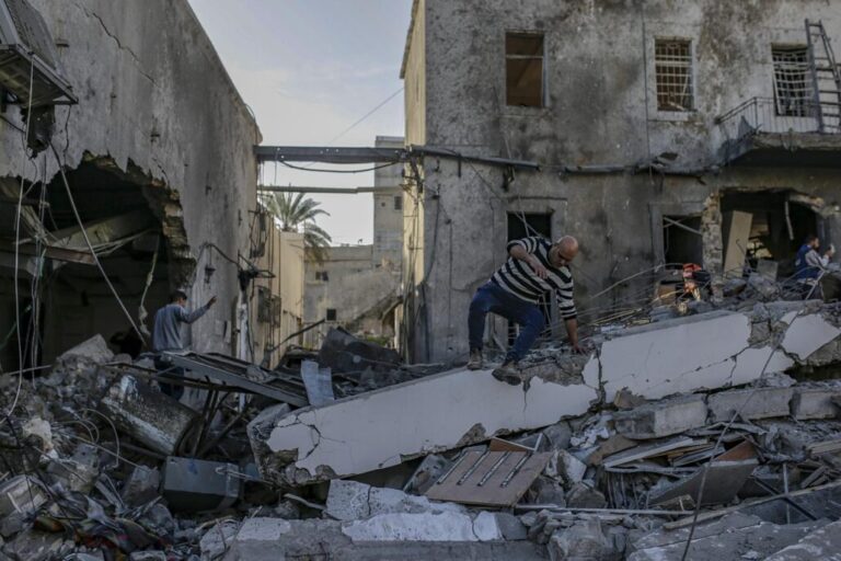 Israel mata a cerca de 50 palestinos en las últimas 36 horas en Gaza