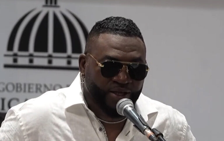 David Ortiz rompe en llanto al recordar víctimas de Jet Set: “Esto no se olvida” 3 | Noticias de hoy en República Dominicana David Ortiz rompe en llanto al recordar víctimas de Jet Set: “Esto no se olvida”