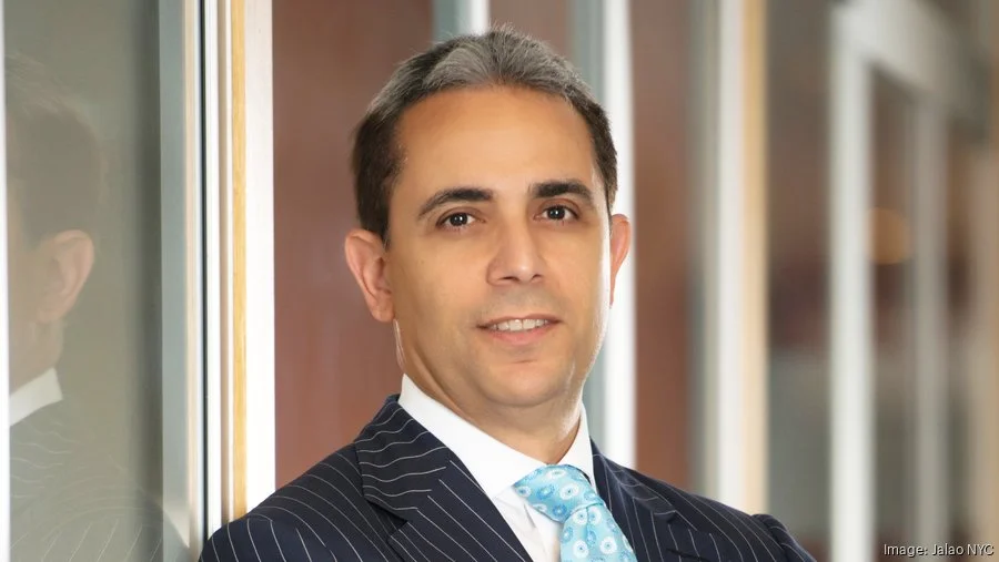 Jet Set operó 30 años con caída de plafones por humedad, dice Antonio Espaillat