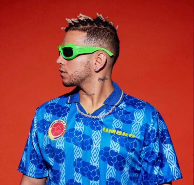 Actualmente, Ovy se destaca de la mano de La W Sound con su aporte en el hit ‘La Plena’ de Beele el cual supera los 29 M de views en YouTube y logra mantenerse como la #1 en los videos musicales más populares de esta plataforma musical.