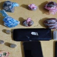 Policía arresta a varias personas con armas ilegales y presuntas drogas durante operativo en Neyba
