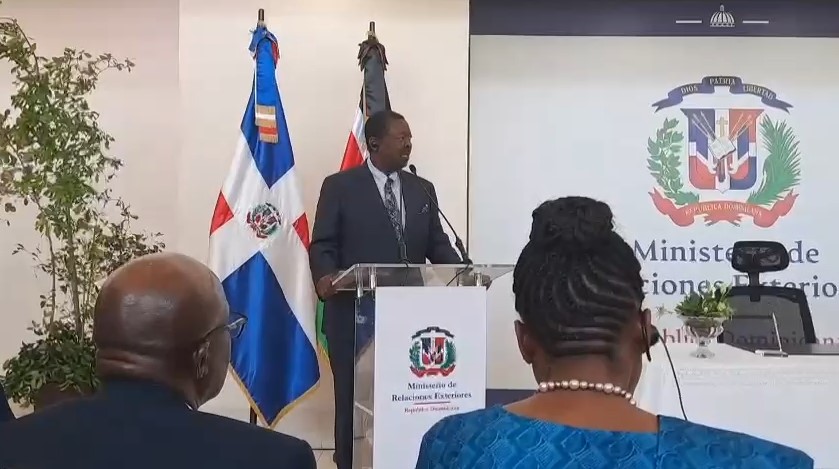 Canciller de Kenia agradece respaldo dominicano a misión de paz en Haití y apuesta por mayor cooperación bilateral
