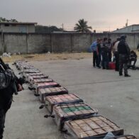 Policia incauta media tonelada de cocaina en Ecuador