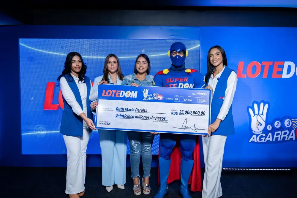 Señora de La Vega se convierte en millonaria gracias a Lotedom 