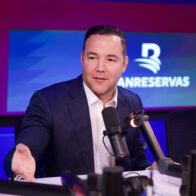 Johnny Pujols acusa al gobierno de engañar al pueblo con más propaganda que realizaciones
