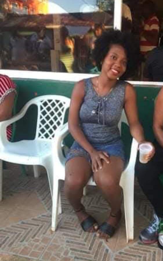 Joven de 23 años entre la vida y la muerte tras ser herida en centro de diversión en Monte Plata