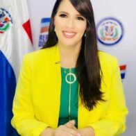 Abinader realiza cambios en el servicio exterior: Nueva designación para Angie Martínez