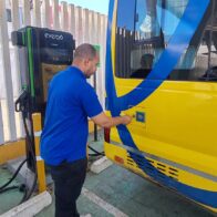 MINERD entrega tres autobuses accesibles para estudiantes con discapacidad en Santiago