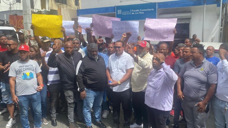 Transportistas denuncian persecución judicial contra dirigentes del transporte legal