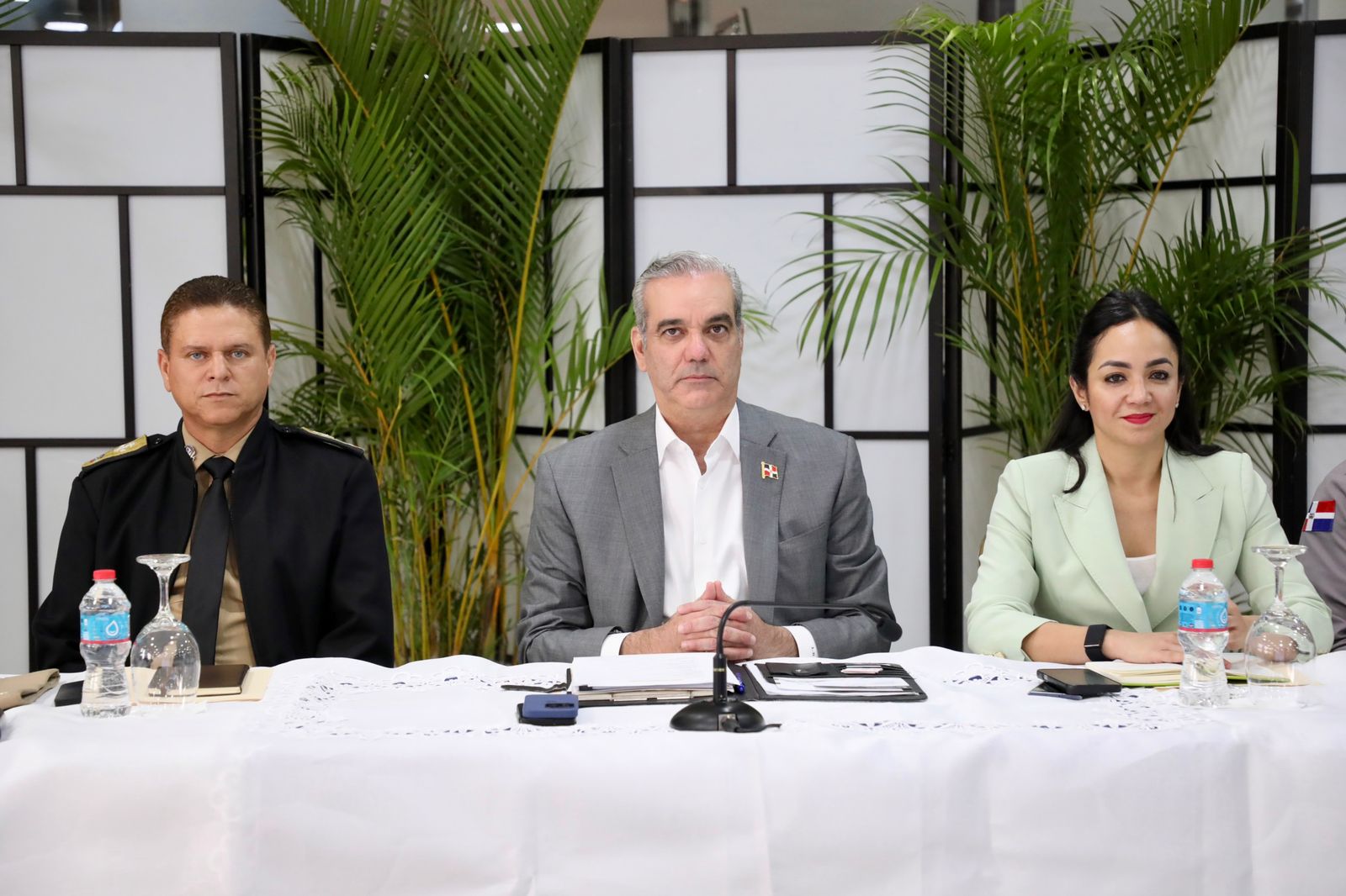 Presidente Abinader encabeza reunión de seguimiento al Plan de Seguridad Ciudadana