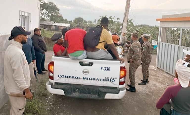 Operativos de interdicción de la DGM dejan 1,295 detenidos y 1,162 deportados 4 | Noticias de hoy en República Dominicana Operativos de interdicción de la DGM dejan 1,295 detenidos y 1,162 deportados