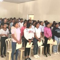 Policía en San Juan recibe jóvenes para ser evaluados y formar parte de la institución