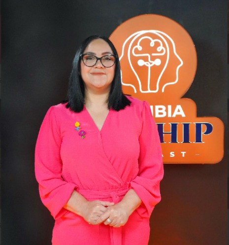 Elizabeth Mena lanza el podcast ¨Cambia El Chip¨