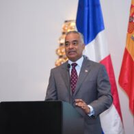 Joel Santos, destacó que la actual gestión gubernamental promueve un total de 20 proyectos de energía renovable.
