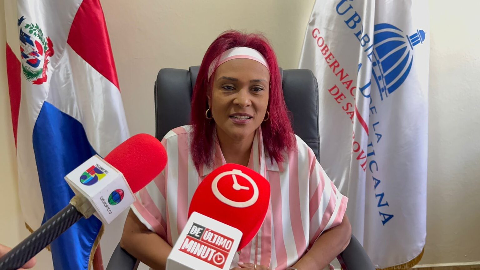 Gobernación de Samaná reafirma compromiso con la familia Paulino tras desalojo en Las Terrenas