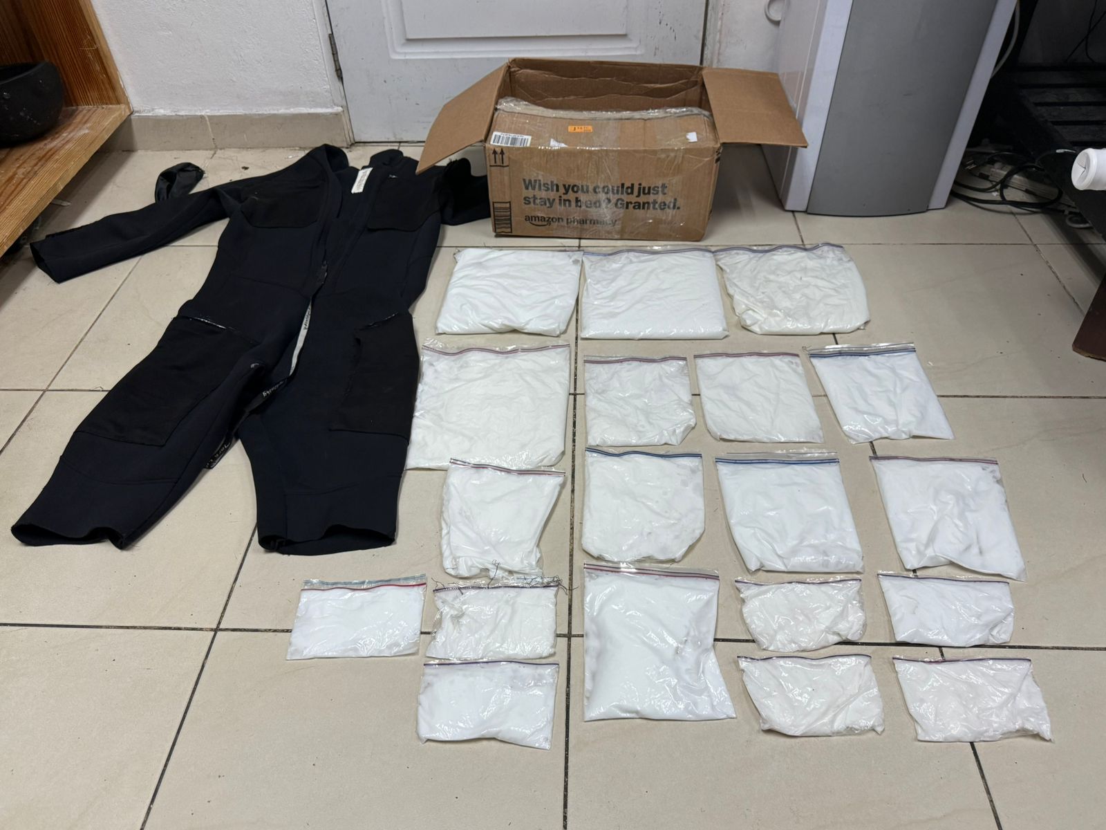 Incautan 19 laminas de Cocaína en Aeropuerto Internacional de Las Américas