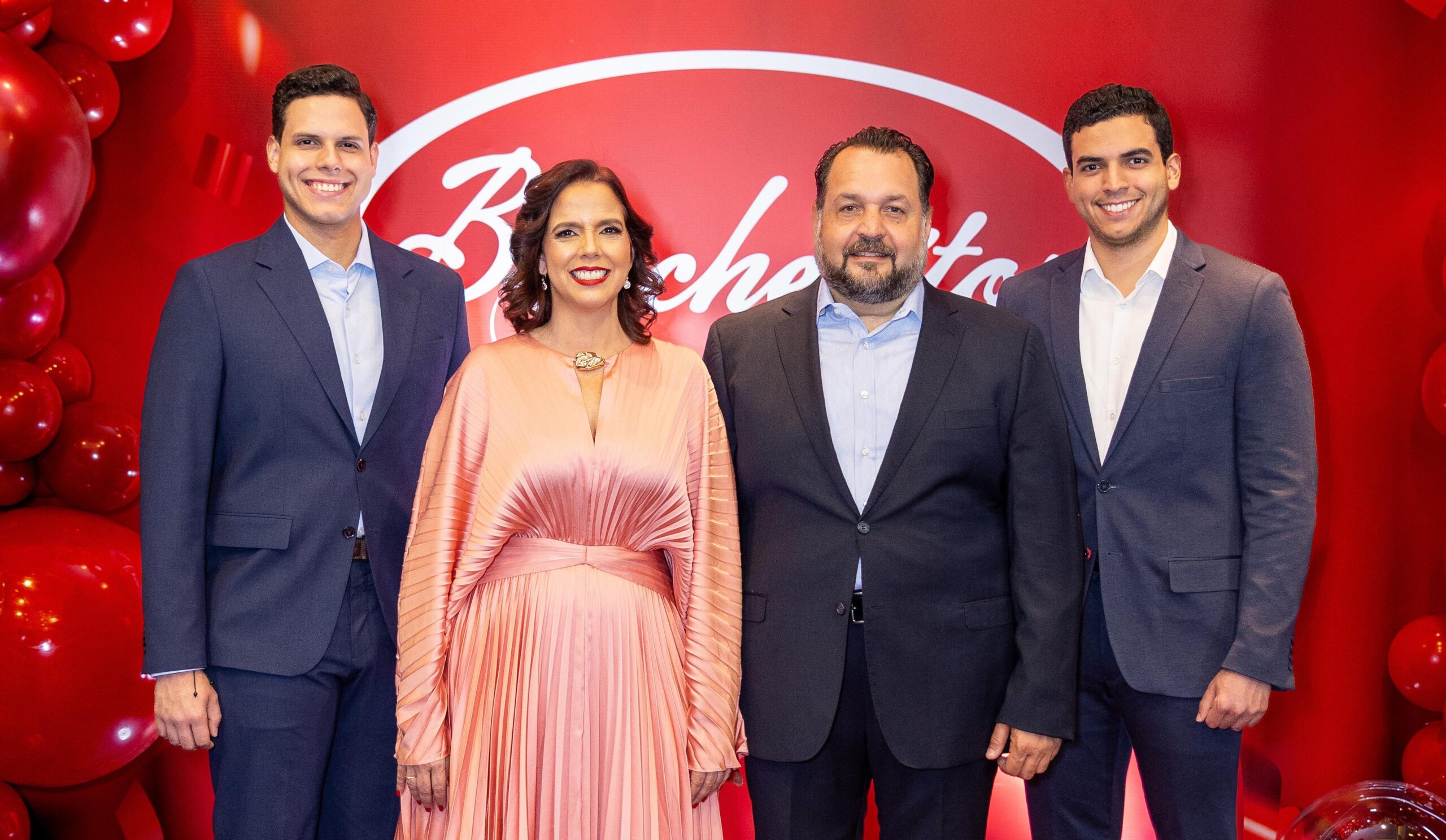 Con un emotivo cóctel cargado de gratitud y memorias, la empresa de entretenimiento Bonchecitos celebró sus 25 años de servicio, acompañada de clientes, colaboradores y amigos que han sido parte esencial de su historia.