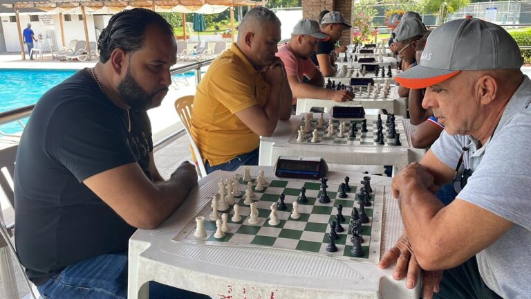 Bonao celebra con éxito el 1er. Torneo Regional de Ajedrez Blitz 7+3