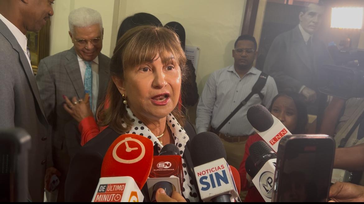 Rosalía Sosa rechaza proyecto para crear Ministerio del Hombre y lo tilda de "absurdo e incoherente"