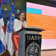 Facultad de Artes de la UASD aprueba nuevos planes de estudios y reconoce a tres docentes en asamblea histórica