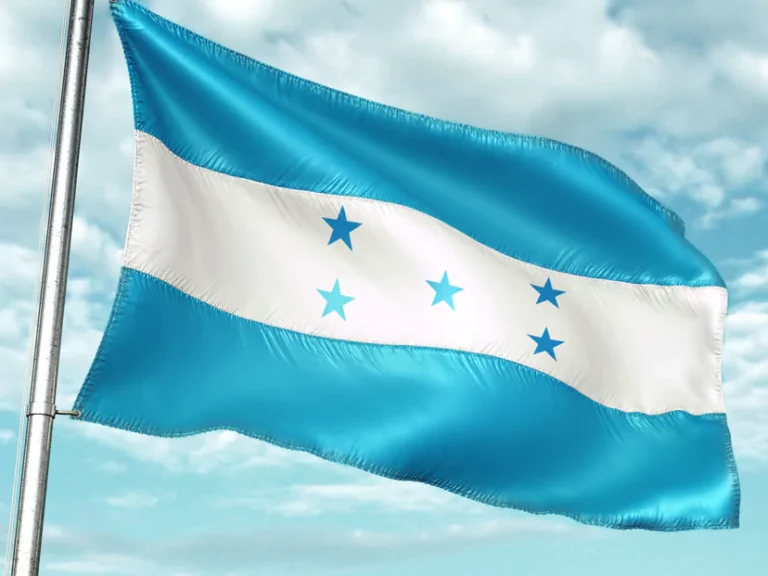 Honduras inaugura en la India su primera embajada en el sur de Asia