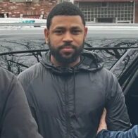 Liberan a dominicano acusado de robo a mano armada pese a orden de detención migratoria en Massachusetts