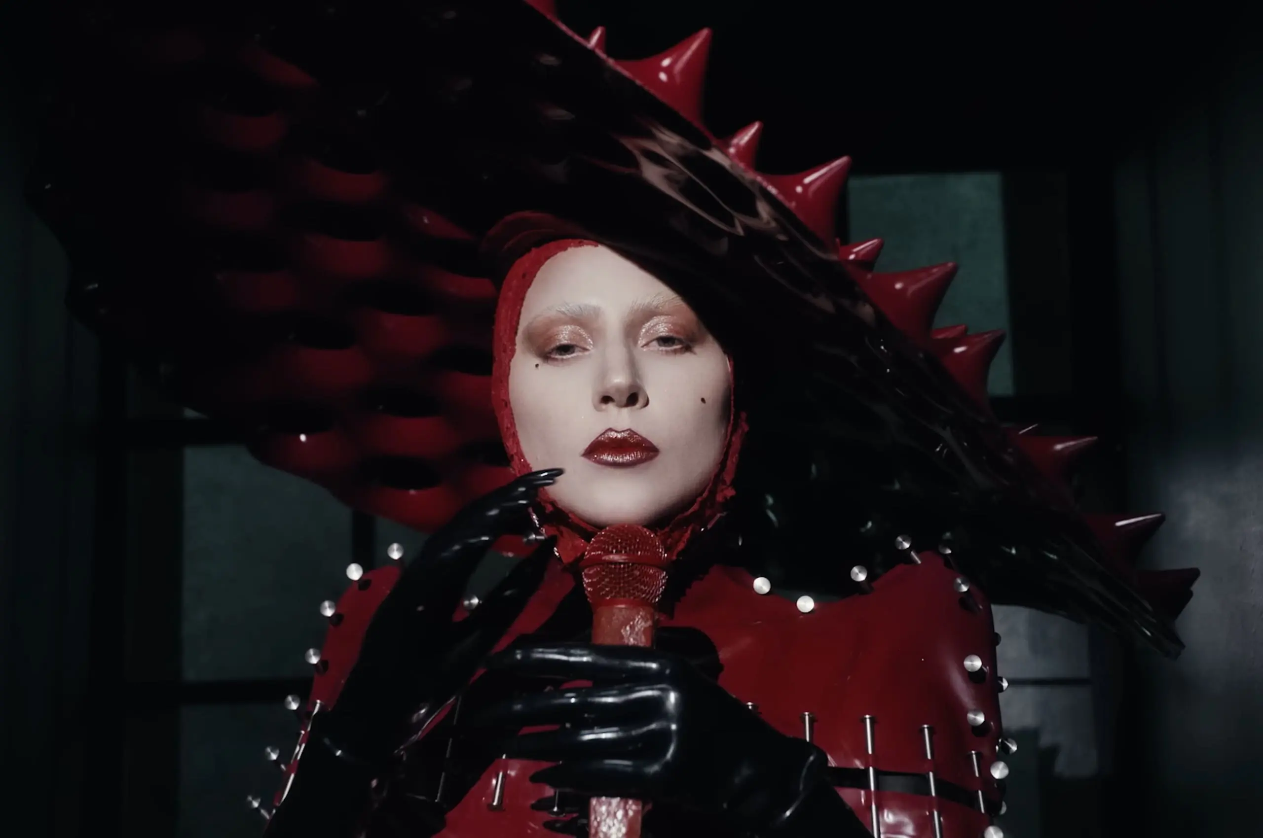Los fanáticos de Lady Gaga invaden Río de Janeiro para el "mayor concierto" de su carrera