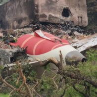 Hallan una caja negra del vuelo de Air India siniestrado en la azotea de un edificio