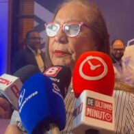 Gobernadora de Santiago respalda sanciones a funcionarios