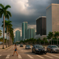 Pronóstico del tiempo en Miami hoy 22 de junio de 2025: calor húmedo y lluvias eléctricas por la tarde