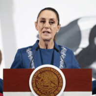 Sheinbaum expresa rechazo a redadas contra personas que trabajan "honestamente" en EE.UU.