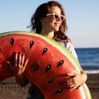 Especialista advierte sobre la importancia de proteger los ojos durante el verano