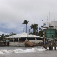 Se forman las tormentas tropicales Flossie y Barry y amenazan con intensas lluvias y fuertes vientos en México