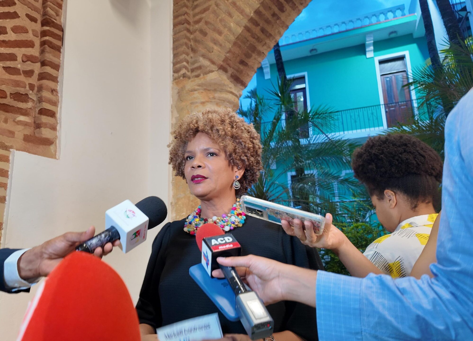 Hoy Acroarte celebra elecciones con plancha única encabezada por Marivell Contreras