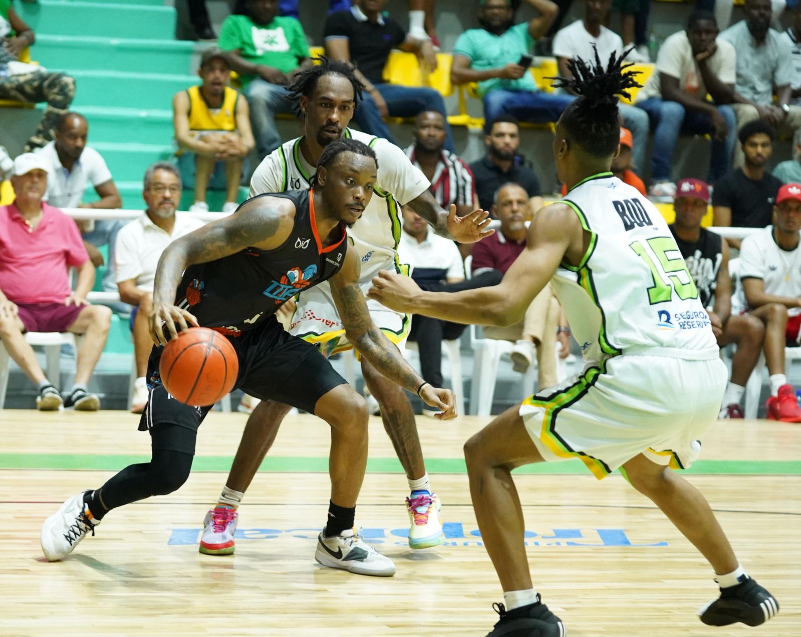 Titanes superan a Soles y avanzan a la Fase Eliminación en la Súper Liga LNB 2025