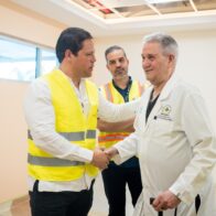 El Ministro de Vivienda y Edificaciones (MIVED), Carlos Bonilla y el presidente de la Ciudad Sanitaria Luis Eduardo Aybar, doctor José Joaquín Puello Herrera.
